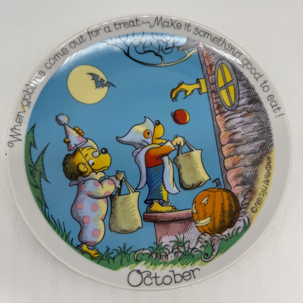 Berenstain Bears Collector Plate Kids 8in Blue October Halloween Vintage 1983